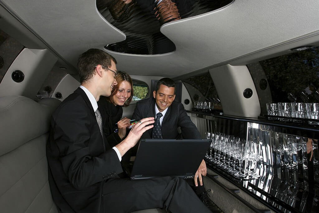 representing affordable limo services for your travel needs.
